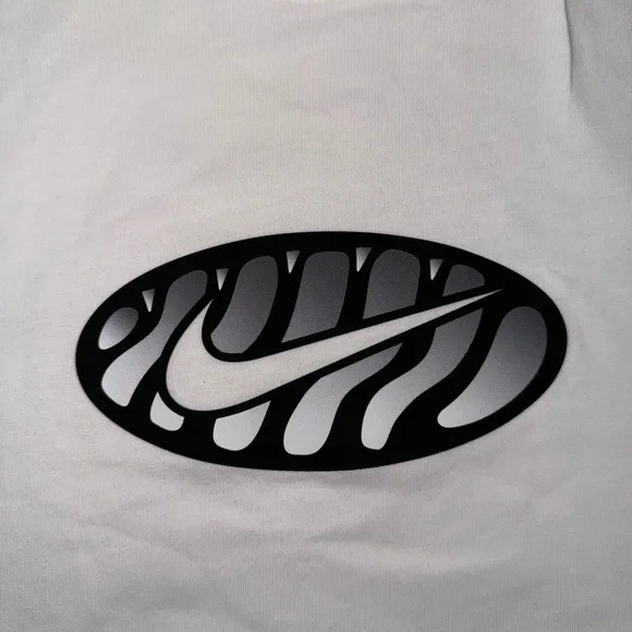 Nike White Short Sleeve Tee with Minimalist Graphic - Picture 3 of 5